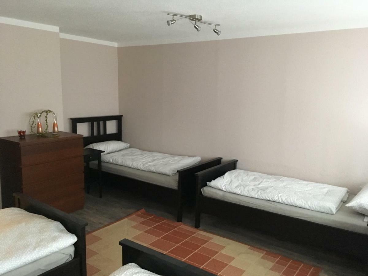 Gasthaus Kaiserhof, Zimmer & Appartament Butjadingen Εξωτερικό φωτογραφία
