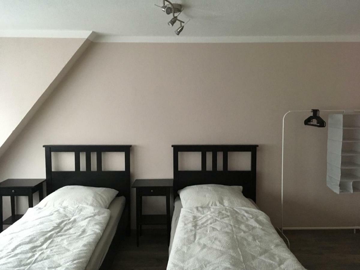 Gasthaus Kaiserhof, Zimmer & Appartament Butjadingen Εξωτερικό φωτογραφία